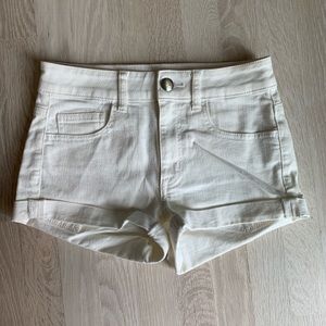 hi rise white shorts